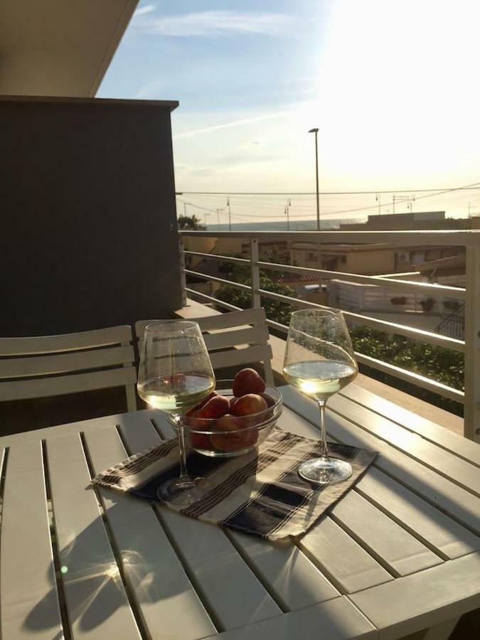 Ferienwohnung Sunset House Fiumicino Exterior foto